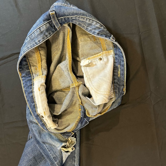 Michael Kors Men's Faded Blue Skinny Jeans - Picture 5 of 6